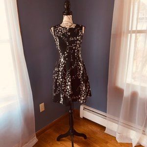 New Dress Ann Taylor size 0P (black and white)